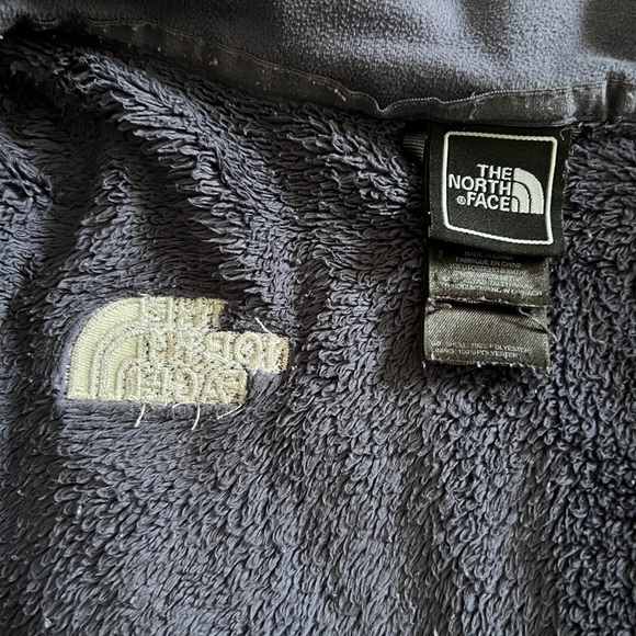 NORTH FACE ZIP UP FLEECE - Picture 4 of 5